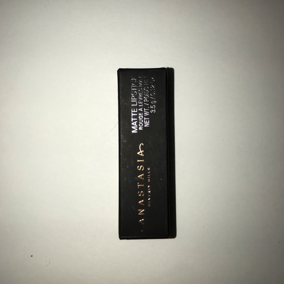 🌺SALE🌷 Anastasia Beverly Hills lipstick - Picture 2 of 6